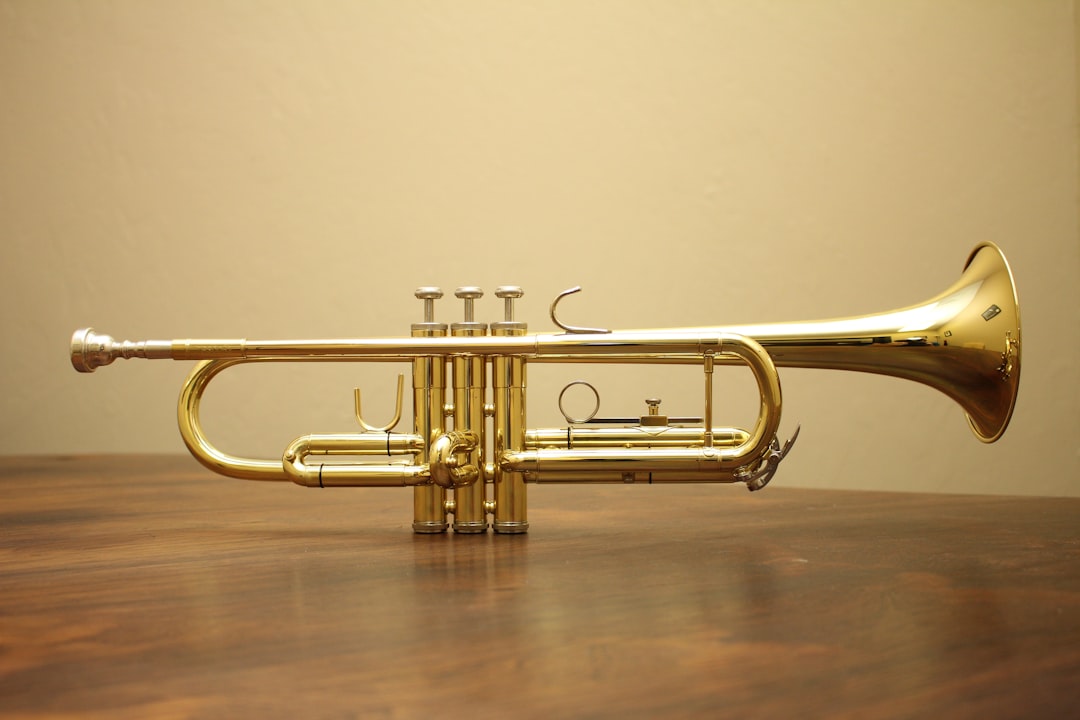 Giải mã giấc mơ nghe thấy tiếng kèn trumpet: Sự kêu gọi, thông báo và những cơ hội mới đang đến với bạn